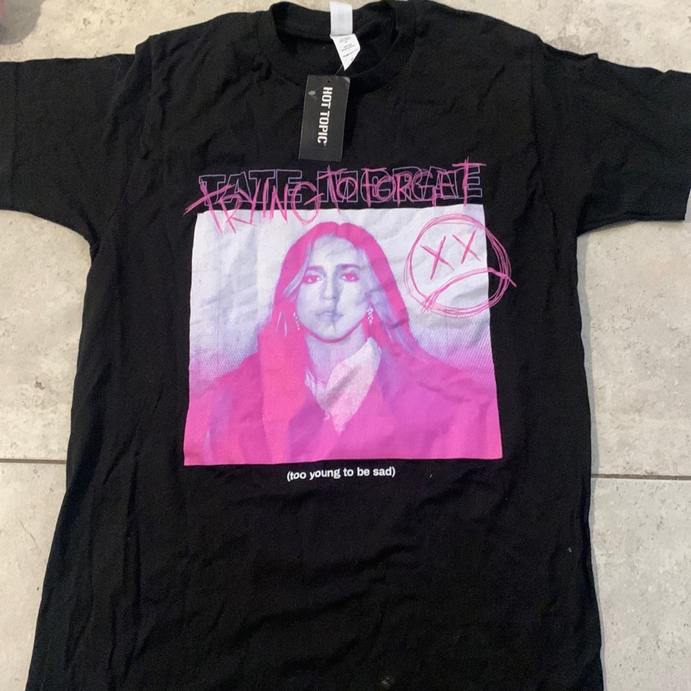 Tate McRae tshirt